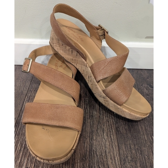 Kork-Ease Minihan Platform Buckle Sandals Size 10 - Picture 1 of 9